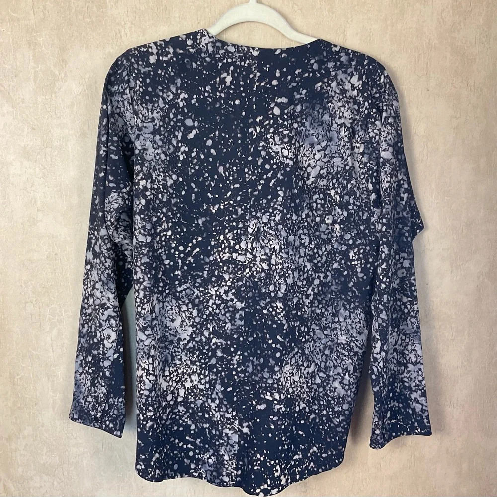 Lululemon loose athletic top - Picture 7 of 12